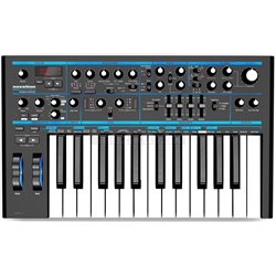 NOVATION Bass Station II 2