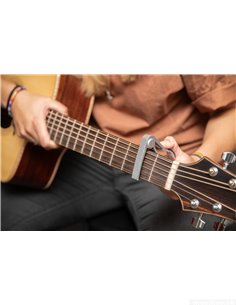 Rocktile TC1-AE Capo for A/E Guitar Silver Curved 2