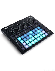 NOVATION Circuit Tracks (rozbalené)