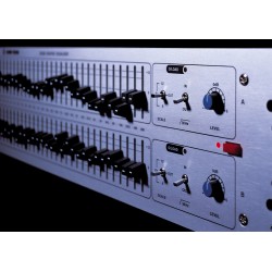 Klark Teknik DN360 - graphic EQ